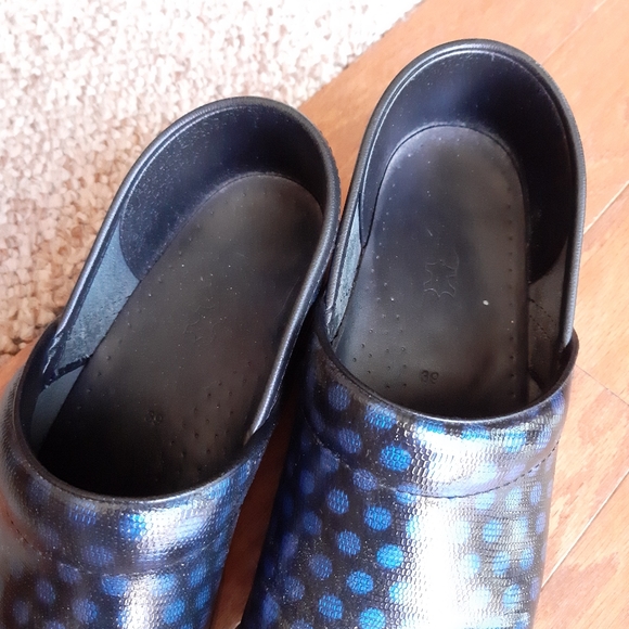 Dansko Clogs size 39 - Picture 8 of 15